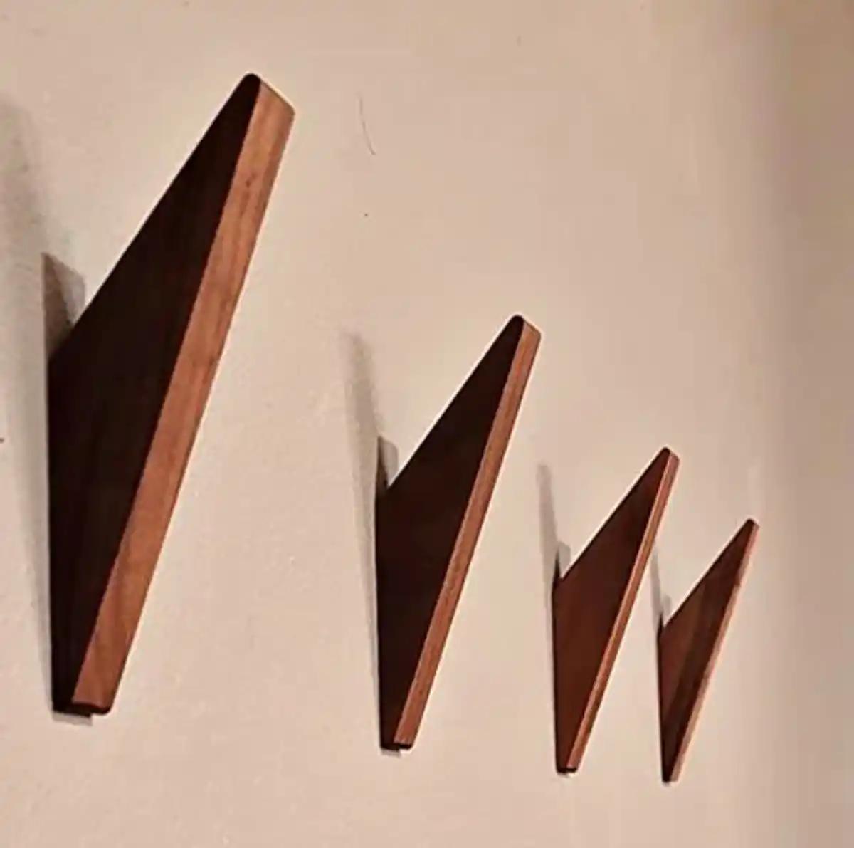 چوب لباسی دیواری مدرن
چوب لباسی فانتزی
چوب لباسی ایستاده مدرن
چوب لباسی دیواری دیجی کالا
چوب لباسی ایستاده چوبی
چوب لباسی ایستاده مدرن دیجی کالا
