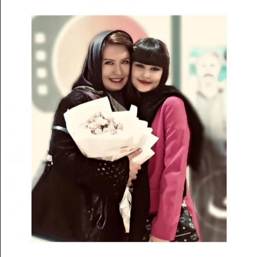 لعیا زنگنه و دخترش