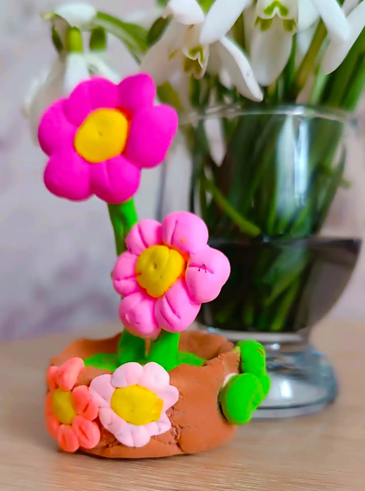 گلدان گل خمیری