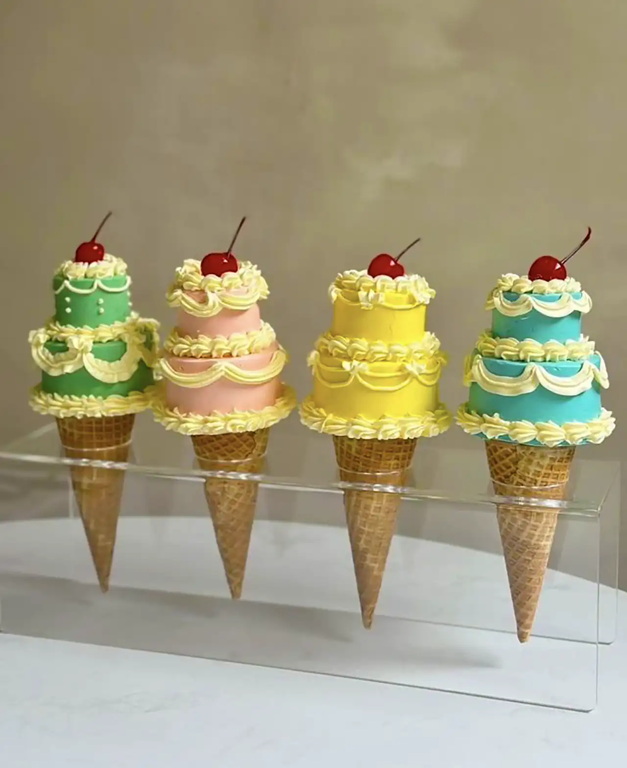 کیک بستنی جدید تولد