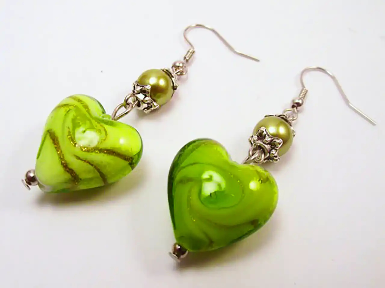 گوشواره قلبی سبز