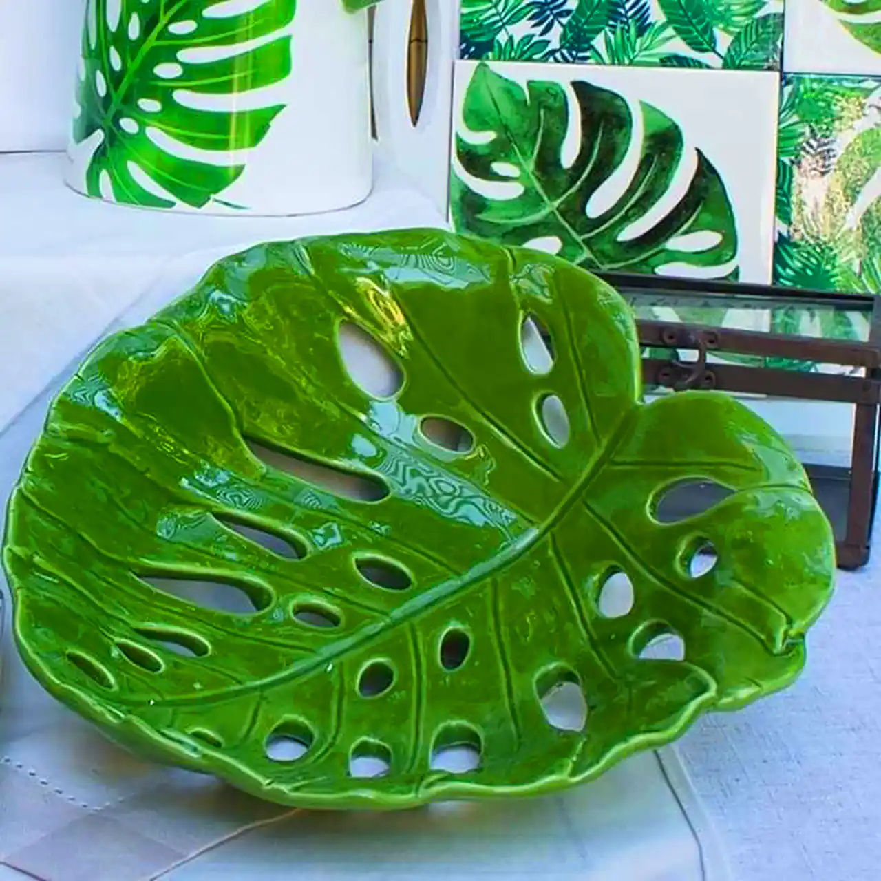 ظرف طرح برگ انجیری 