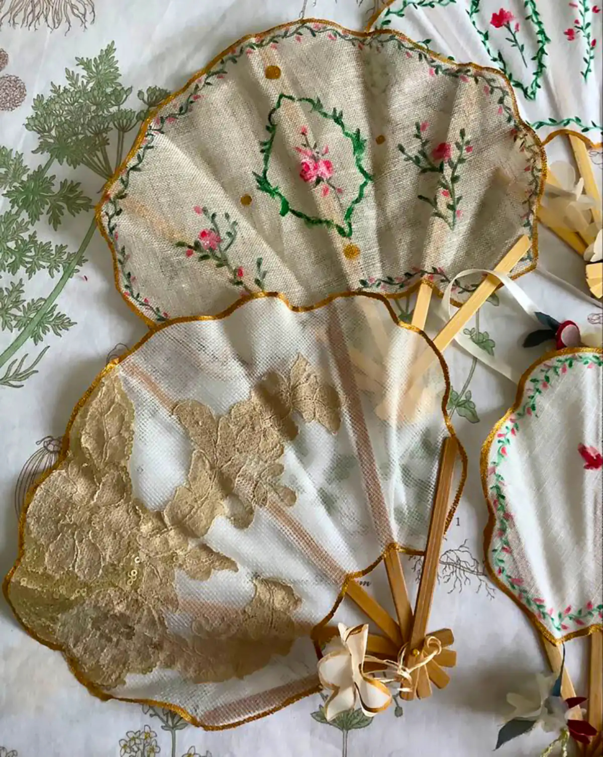 بادبزن شیک برای عروس