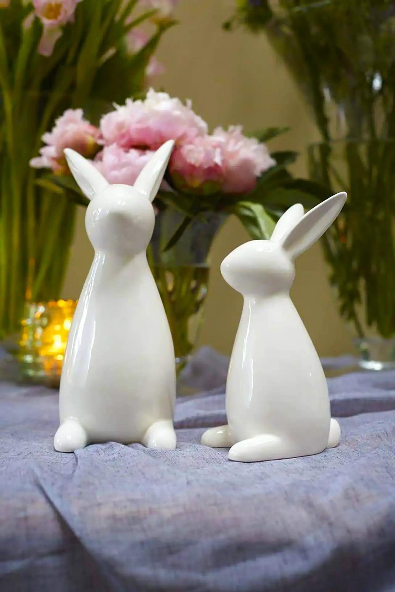 مجسمه خرگوش بازیگوش