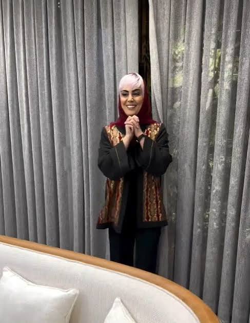 نیلوفر شهیدی