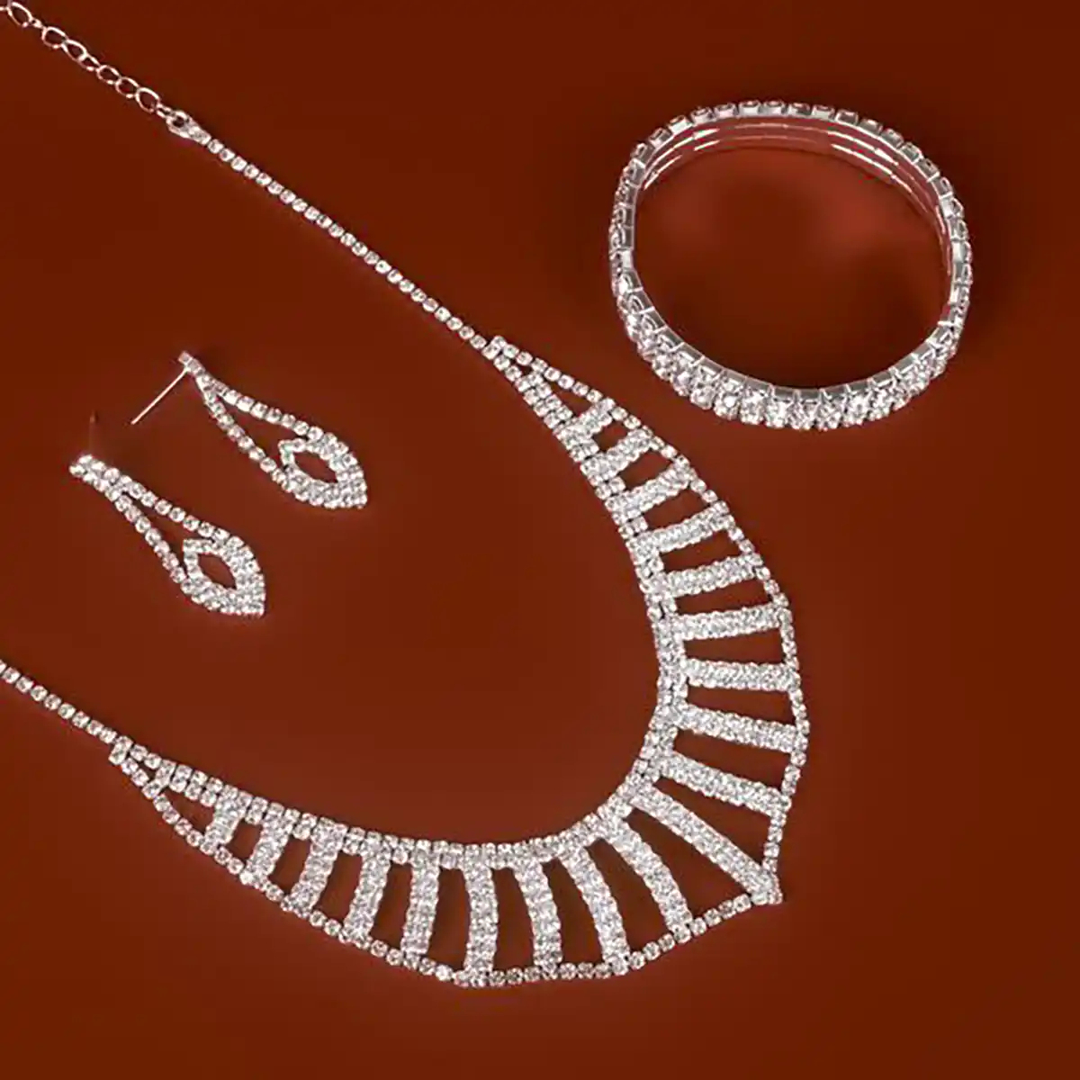 سرویس جواهر طلا سفید