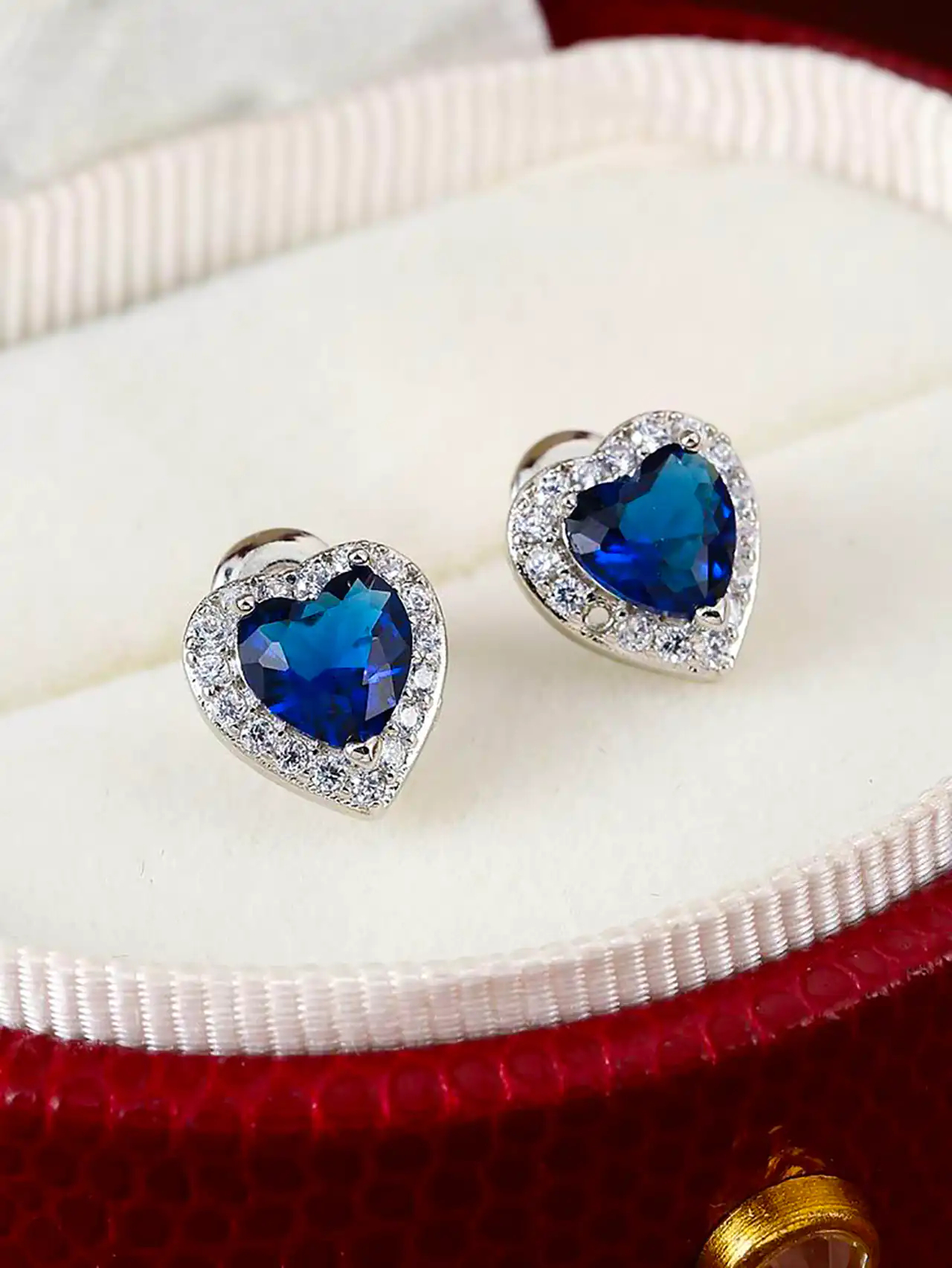 گوشواره فانتزی جذاب