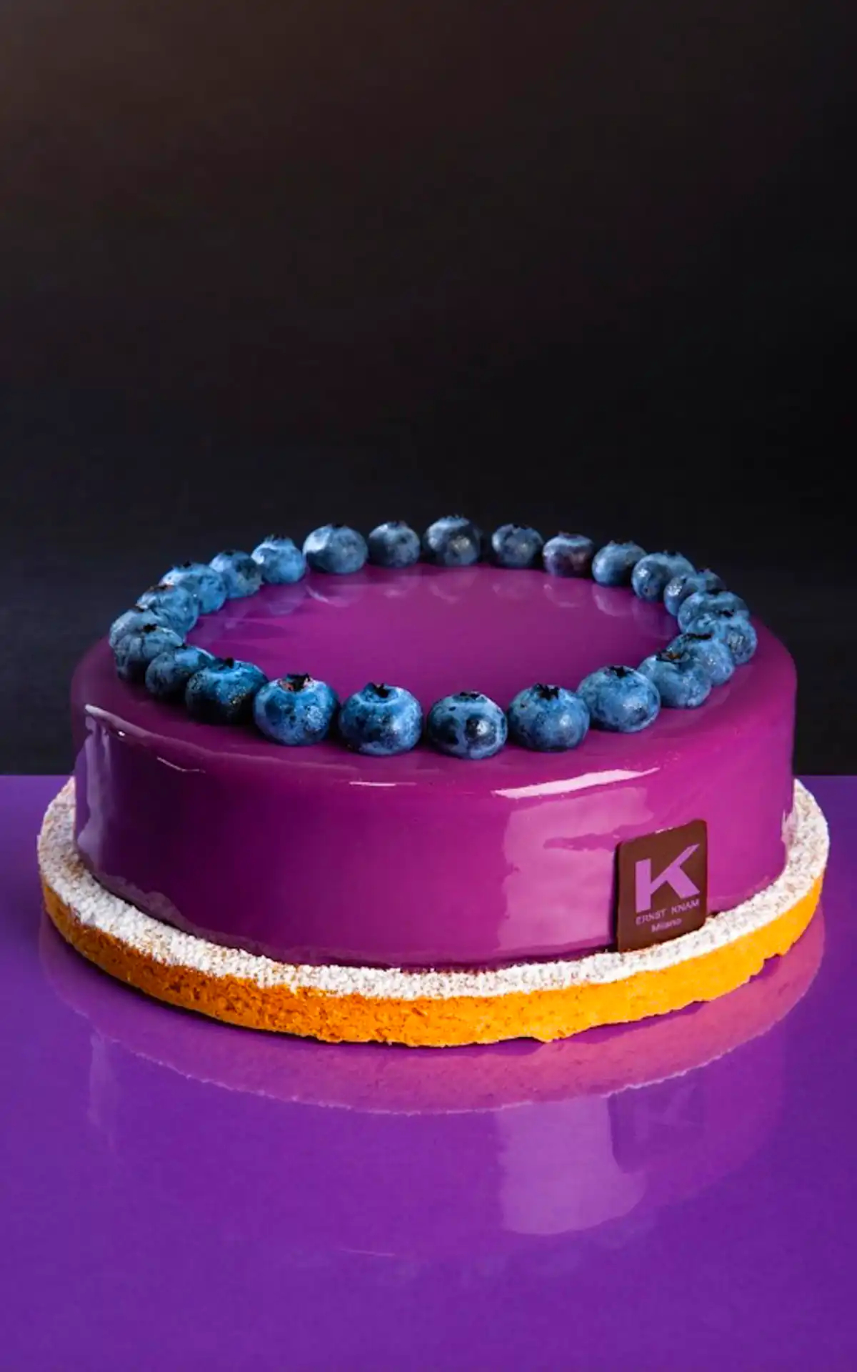 کیک تولد بلوبری
