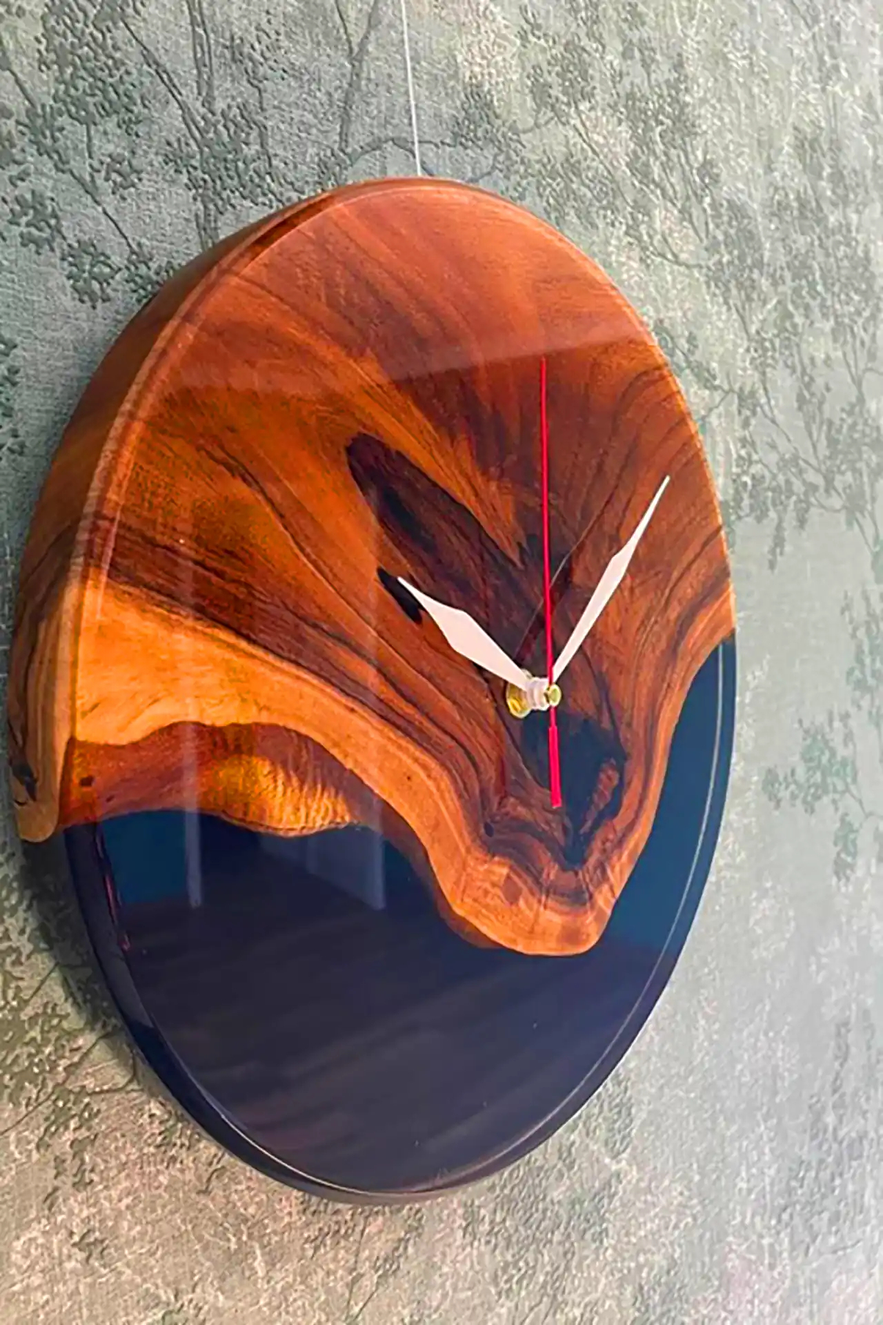 ساعت چوب و اپوکسی