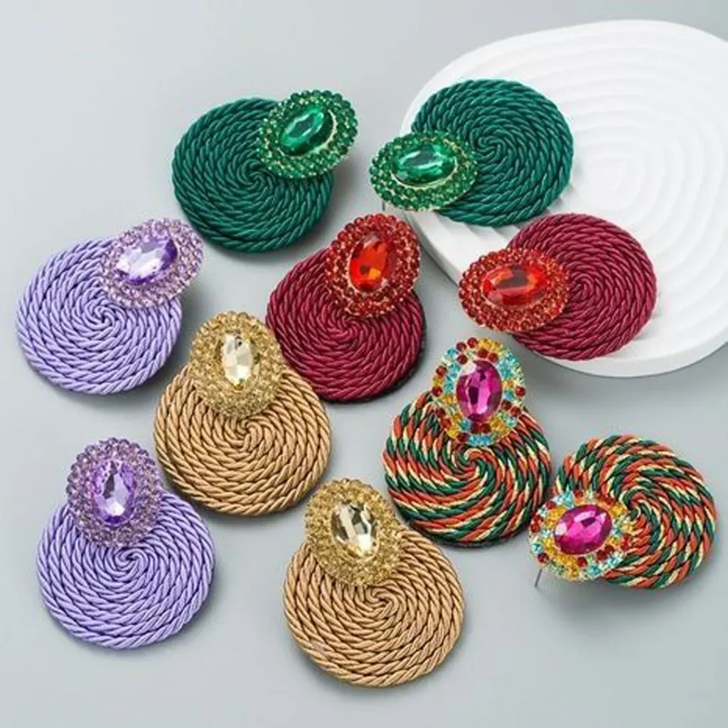 گوشواره کنفی دخترانه جذاب