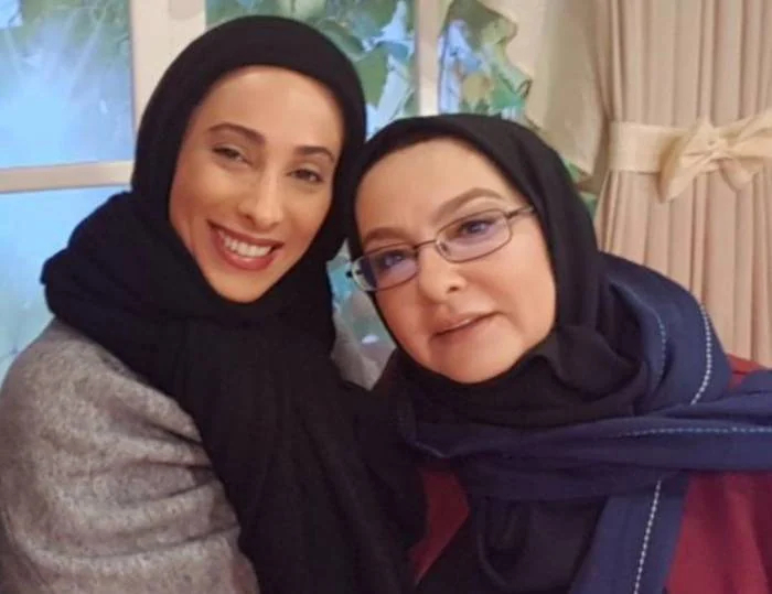 لاله صبوری و سحر زکریا