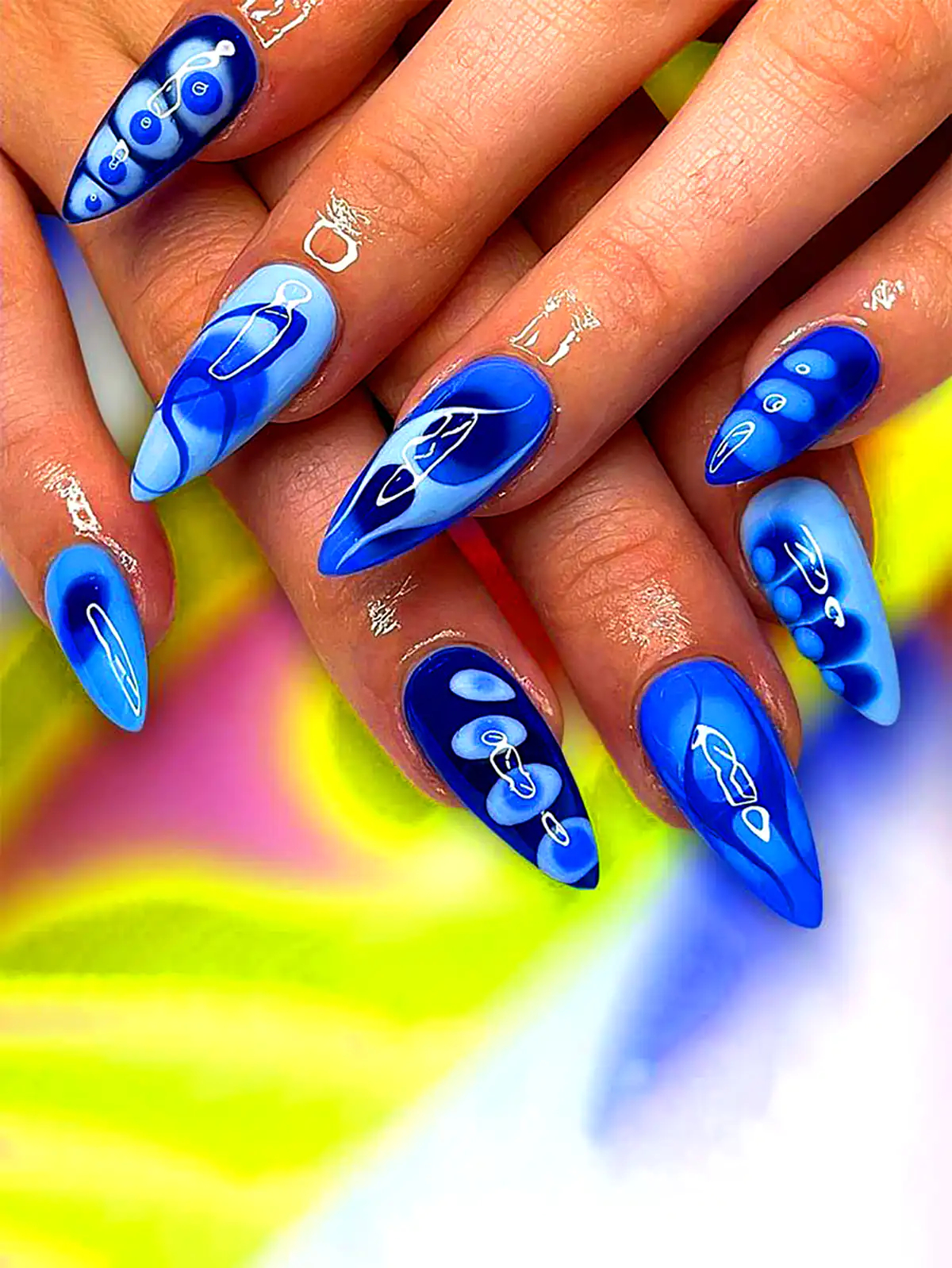 طرح ناخن آبی شیک