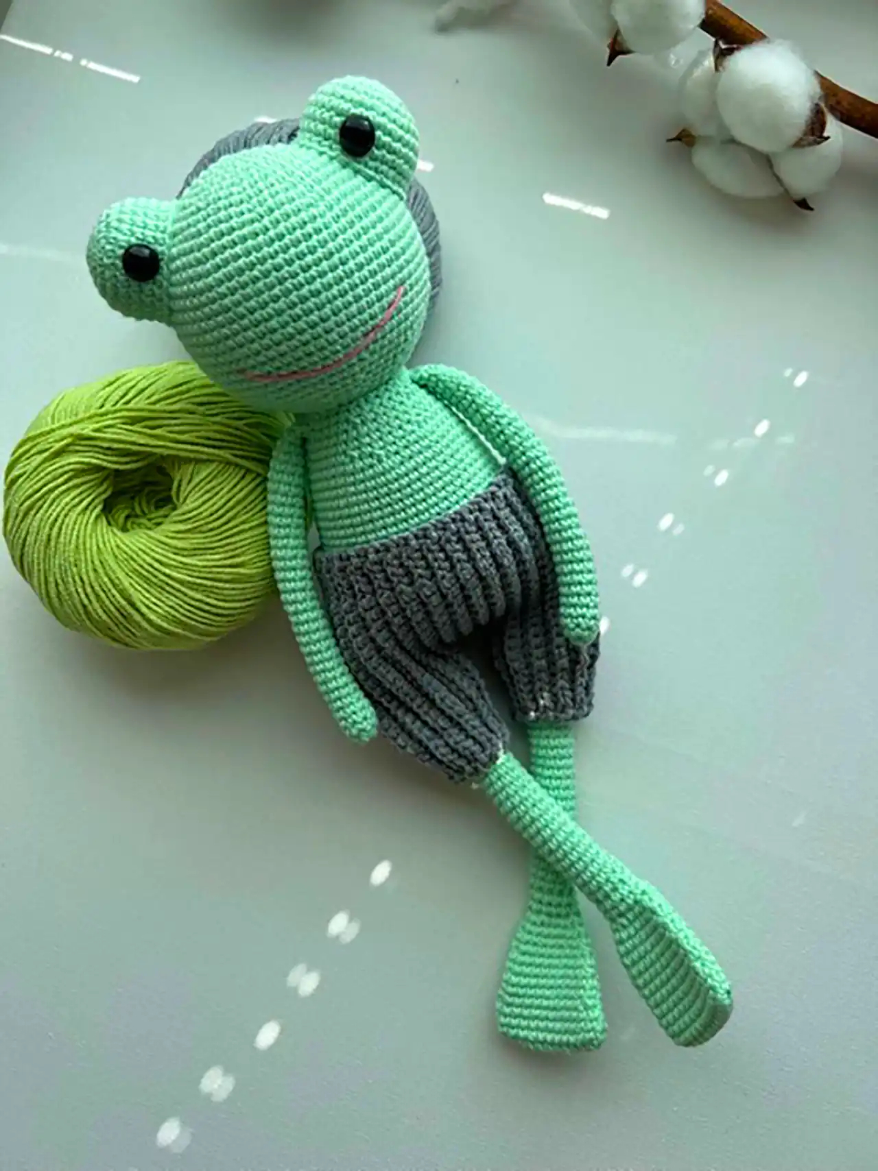 قورباغه دستبافت کیوت
