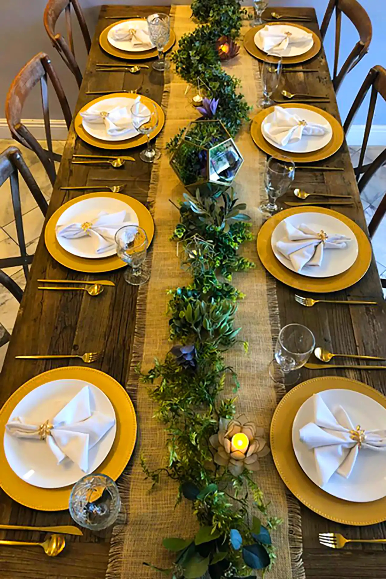 چیدمان خاص میز غذاخوری