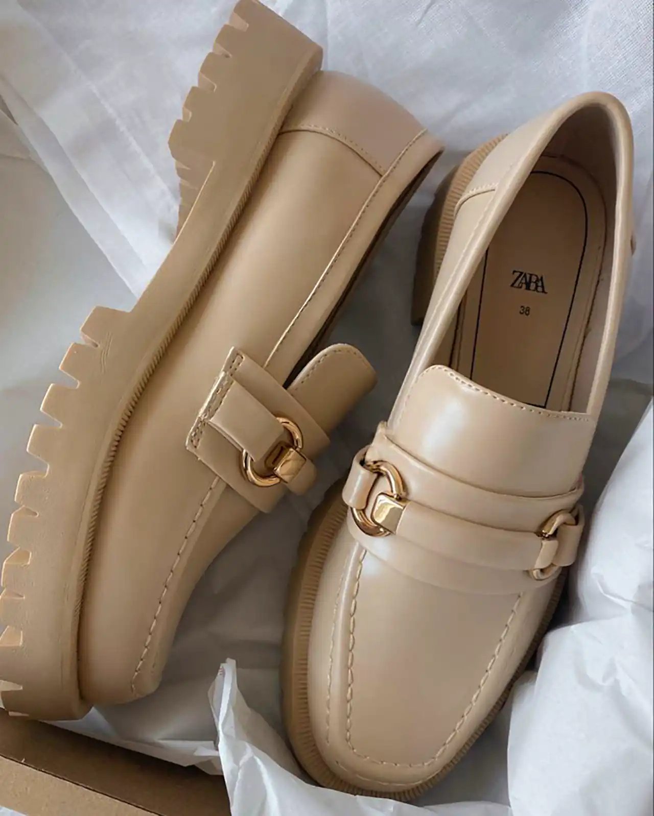 کالج شیک و کلاسیک