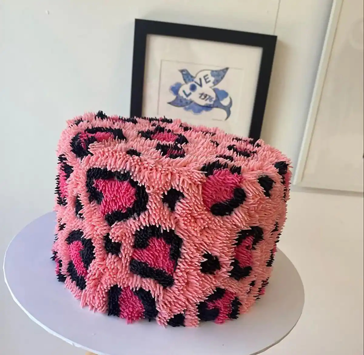 ایده تزیین کیک تولد
