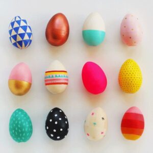 تخم مرغ رنگی شده