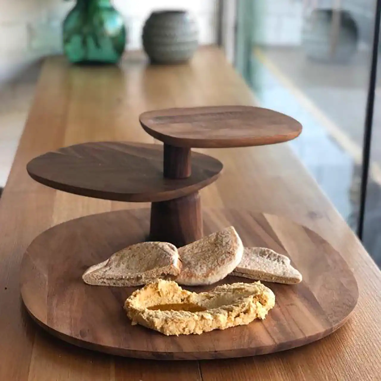 شیرینی خوری طبقاتی چوبی