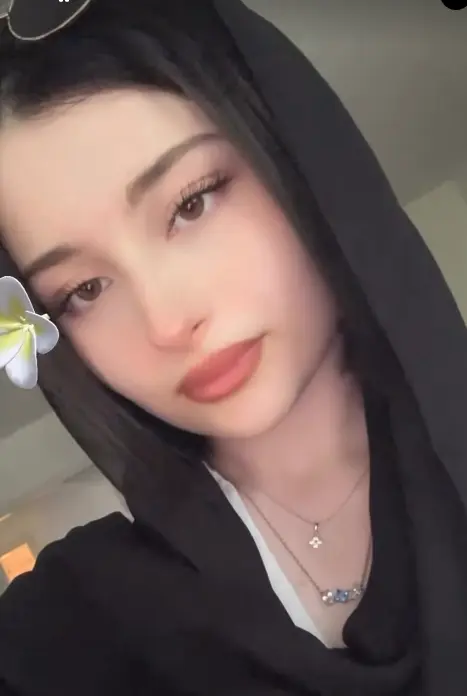سارا و نیکا فرقانی