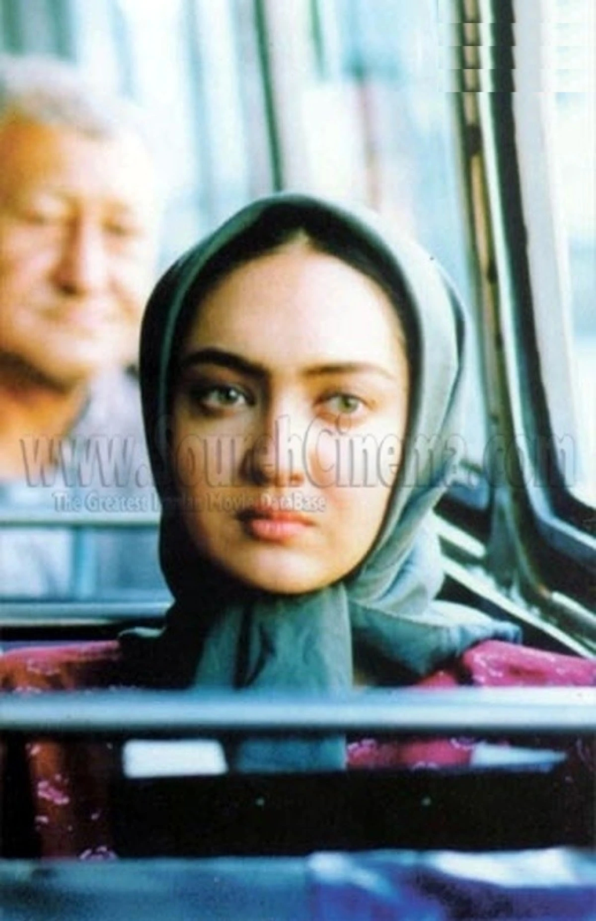 تاریخ وبگردی | چهره زیبای «نیکی کریمی» در 27 سالگی و در سال 1377