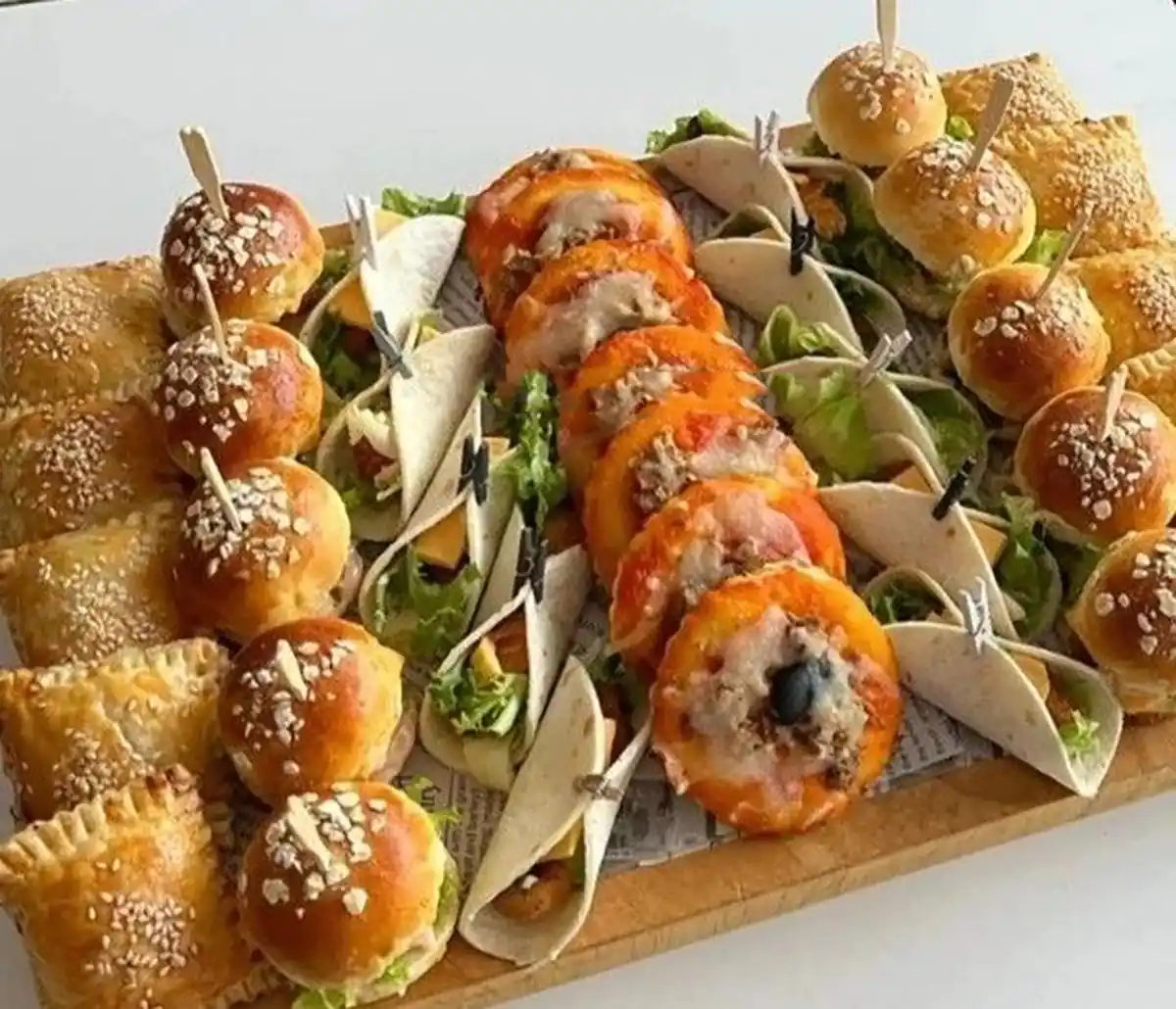 طرز تهیه فینگر فود برای تولد
فینگر فود ساده برای تولد
فینگر فود برای تولد بزرگسال
فینگر فود سرد برای تولد
فینگر فود سرد برای مهمانی
طرز تهیه فینگر فود ساده و کم هزینه
میز فینگر فود تولد
فینگر فود برای مهمانی
