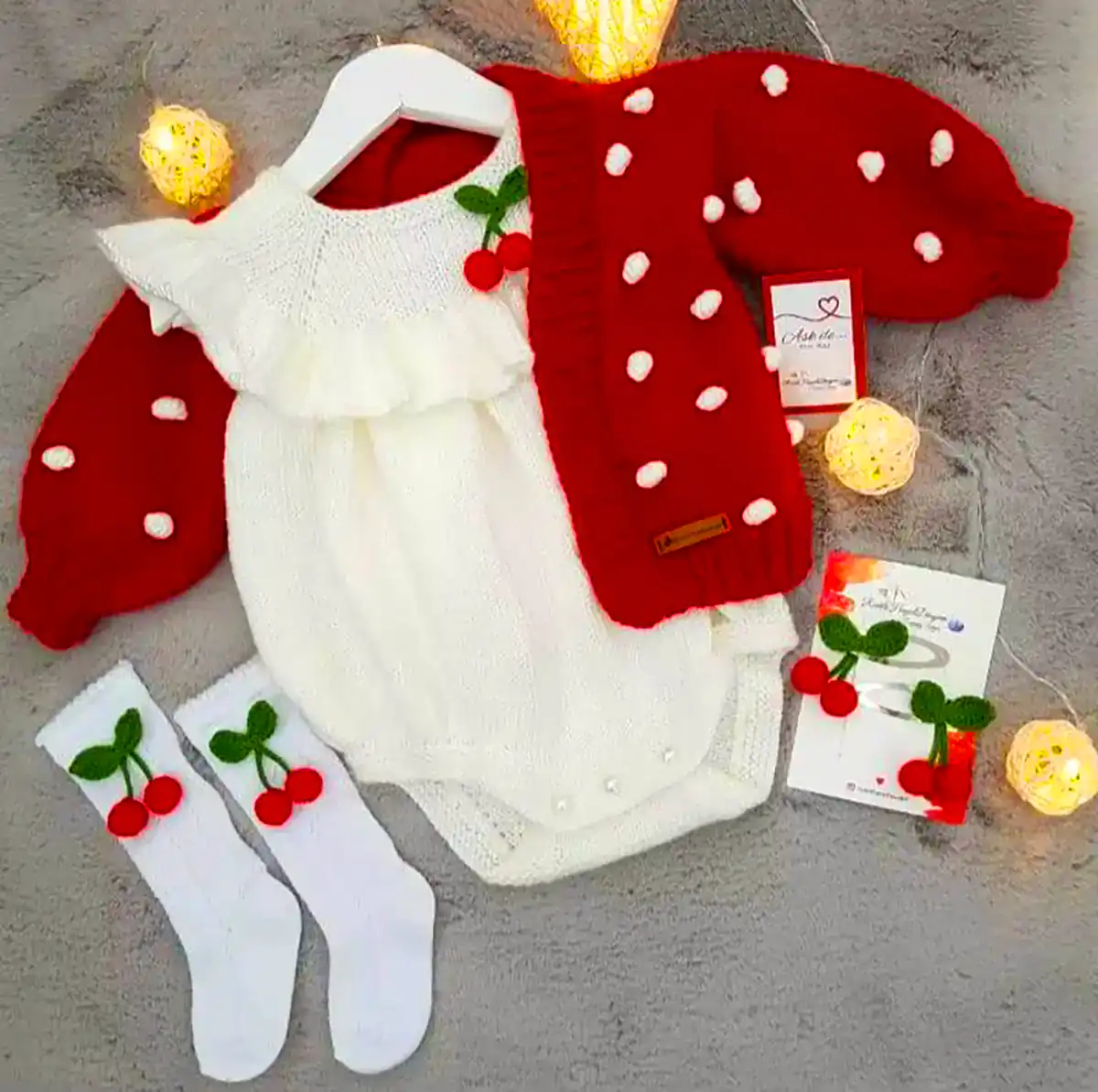 ست بافتنی بچه گانه