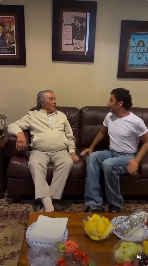بهروز وثوقی