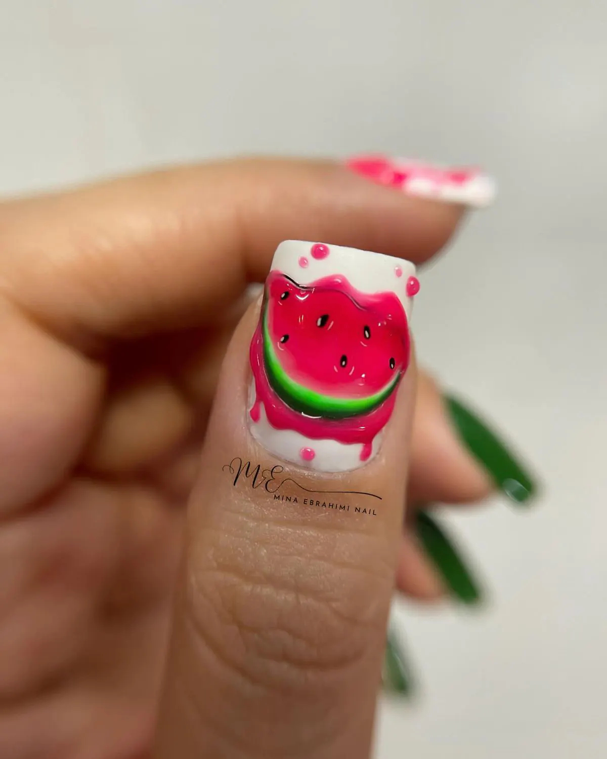 ناخن شب یلدا ساده