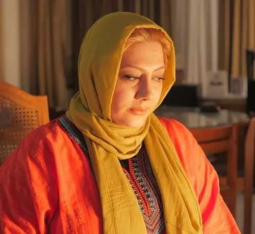 زهرا داوودنژاد