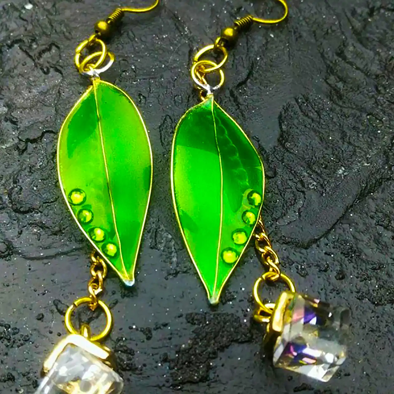 گوشواره فانتزی طرح برگ