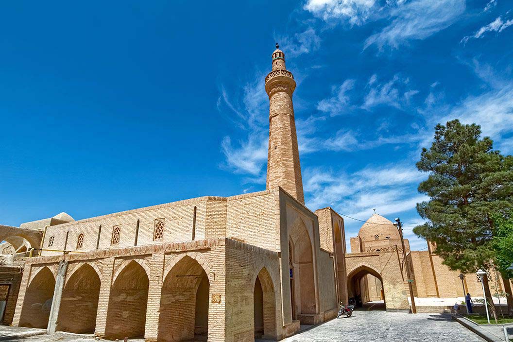 مسجد جامع ناییین