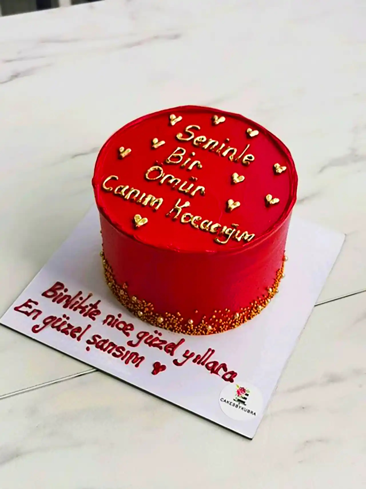 کیک ساده مناسبتی