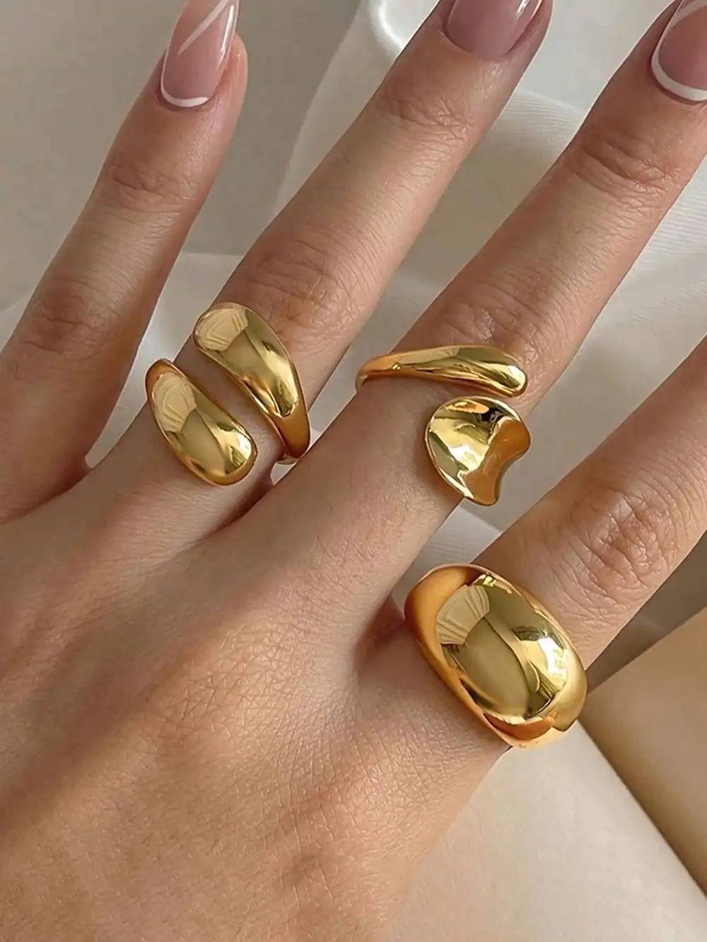 انگشتر طلا زنانه بزرگ