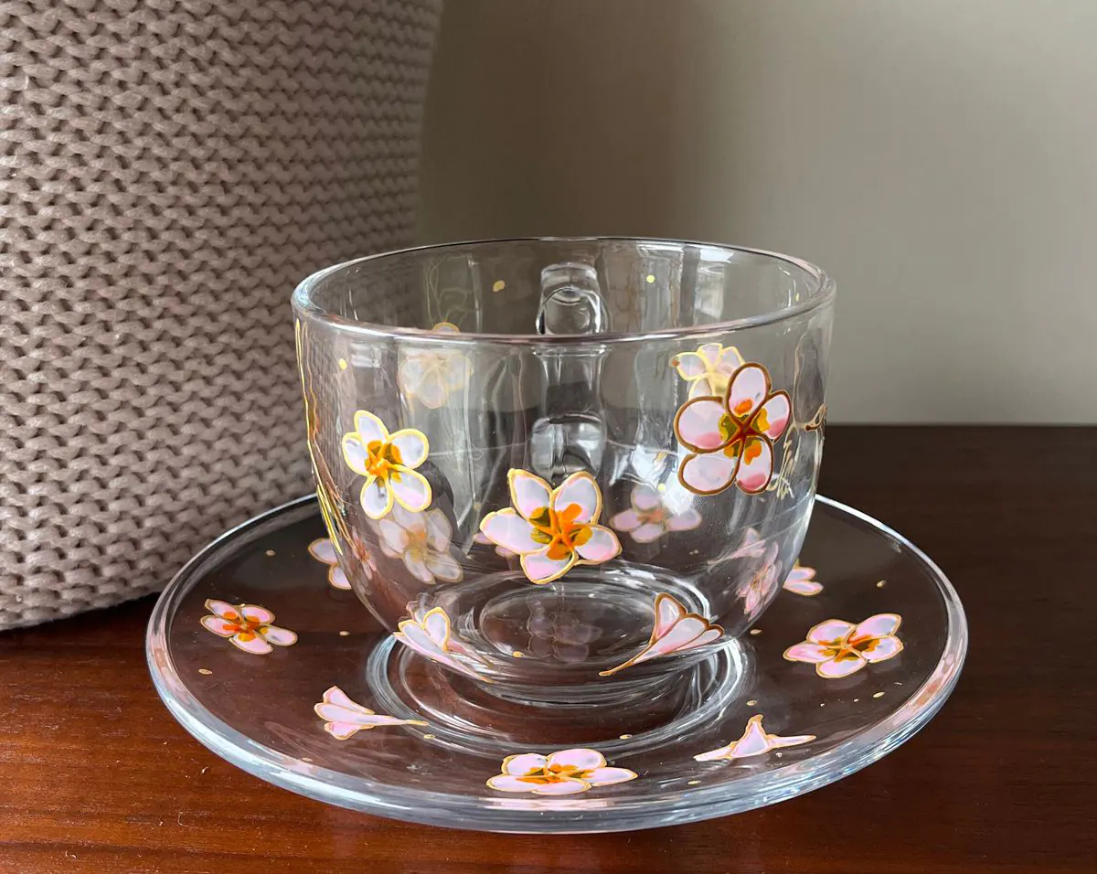 فنجان چای خوری کریستال
استکان چای خوری شیک
لیوان چای خوری پاشاباغچه
لیوان شیشه ای
استکان کمر باریک
استکان چای مجلسی
