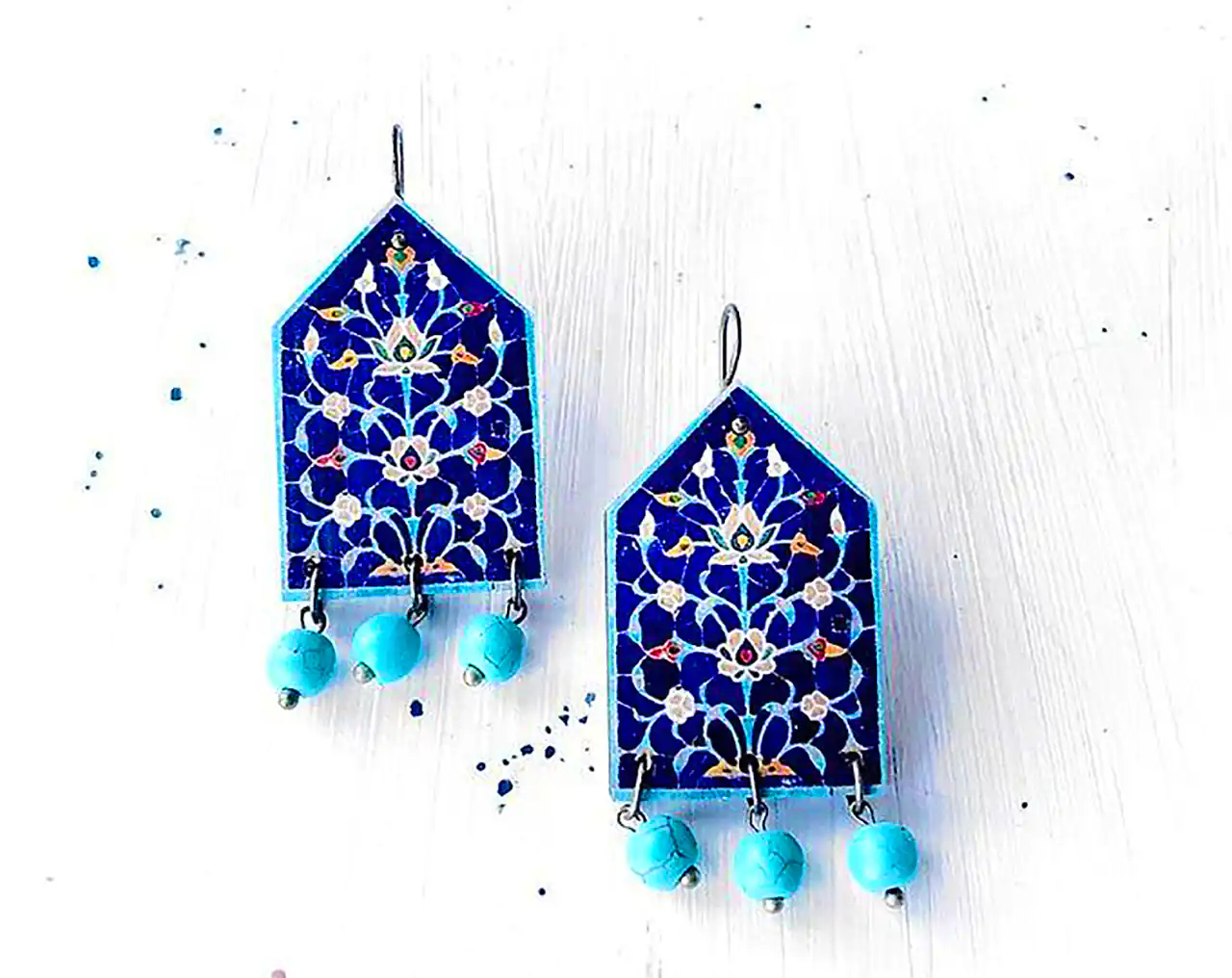 گوشواره با طرح سنتی و اصیل ایرانی