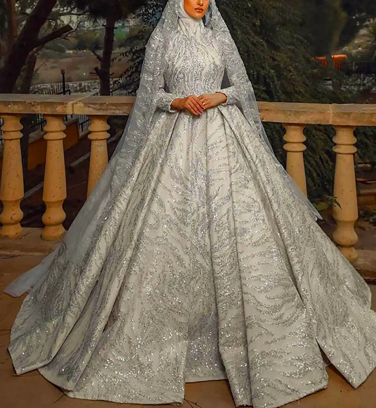 پیراهن عروس رنگی