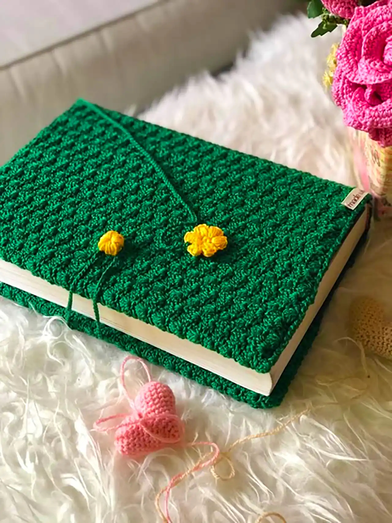 کاور کتاب بافتنی