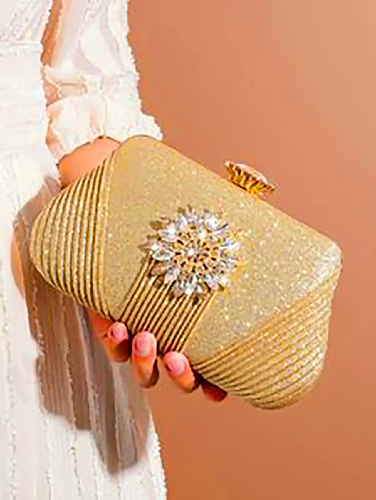 کیف طلایی مجلسی