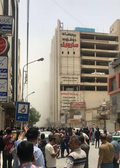 برج دوقلو آبادان