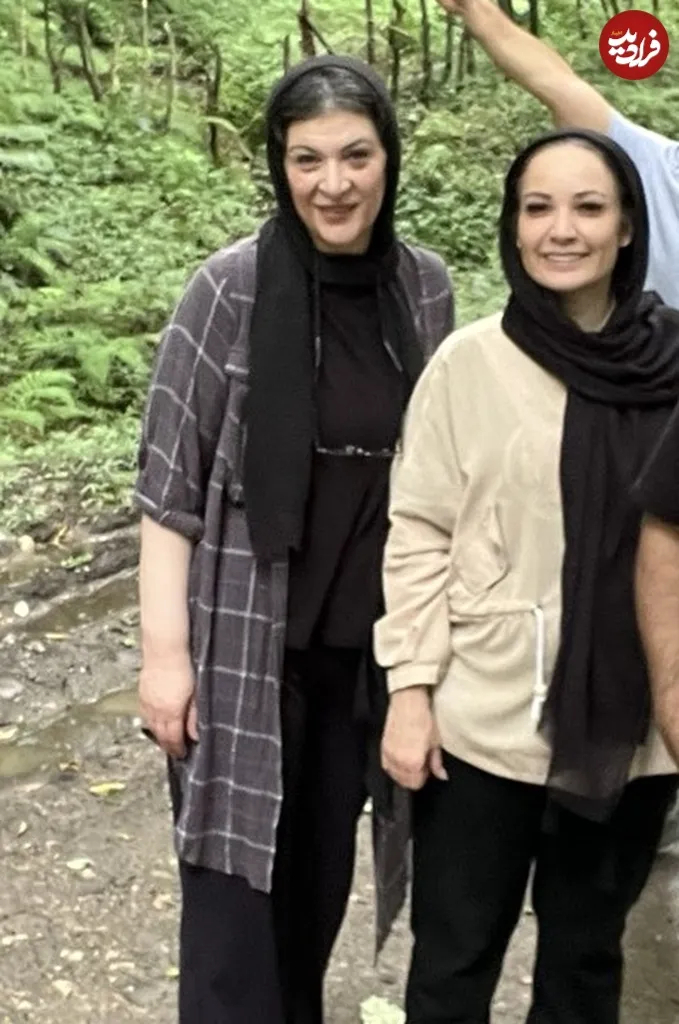 تاریخ وبگردی | استایل جدید ریما رامین فر در 54 سالگی