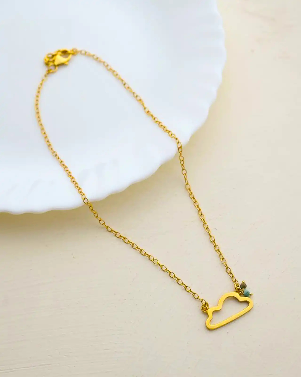 گردنبند طرح ابر