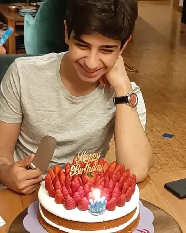 sima tirandaz official 1651170852 2826548437123304768 1293010296 768x961 1