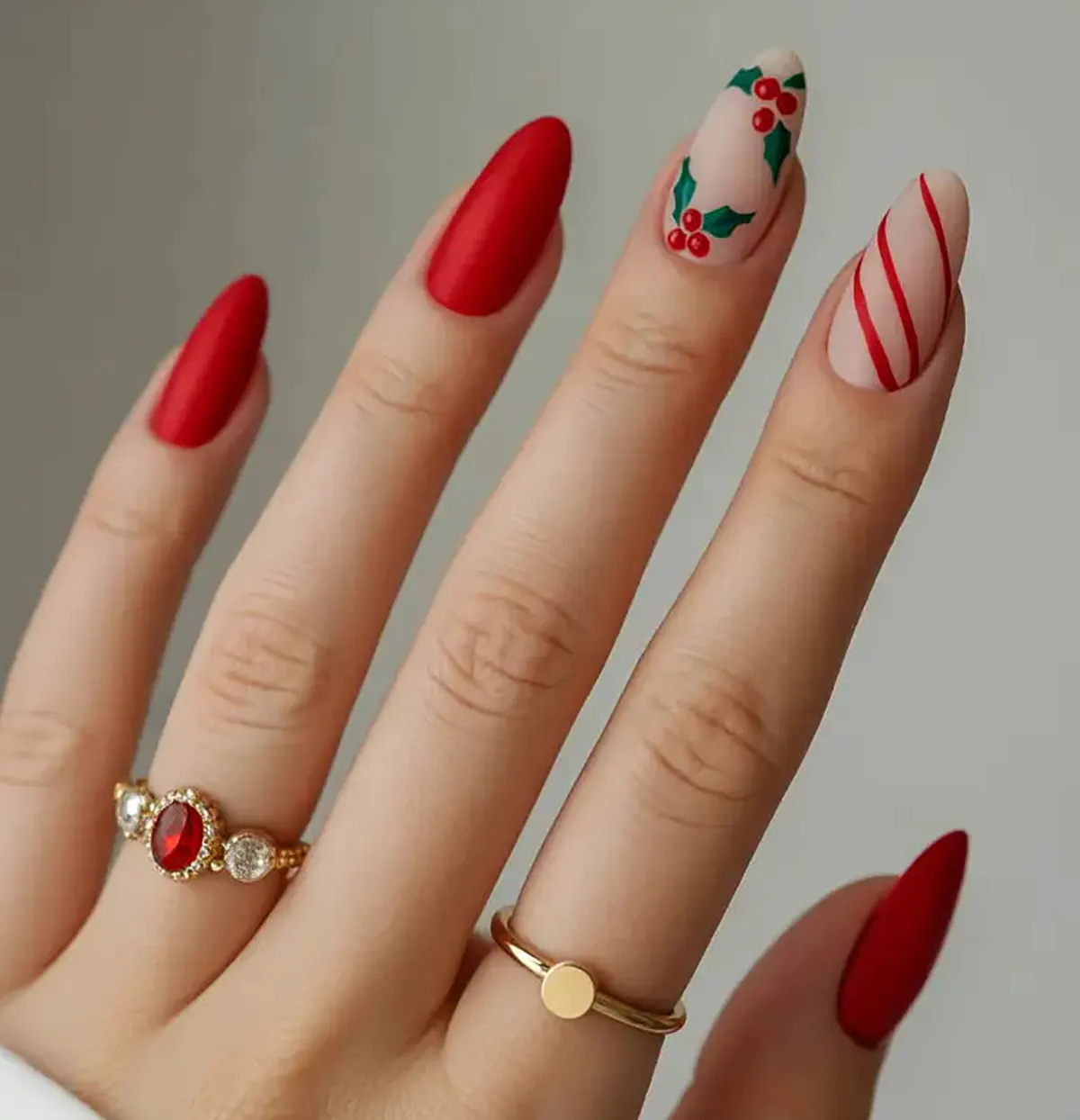 طرح ناخن شیک و باکلاس کوتاه