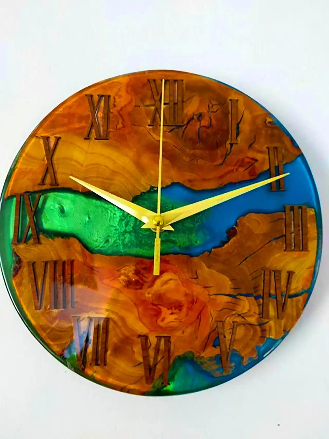 ساعت چوب و اپوکسی