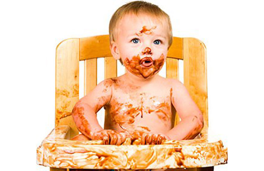 صندلی غذاخوری کودک - سختی و آسانی تمیزکاری