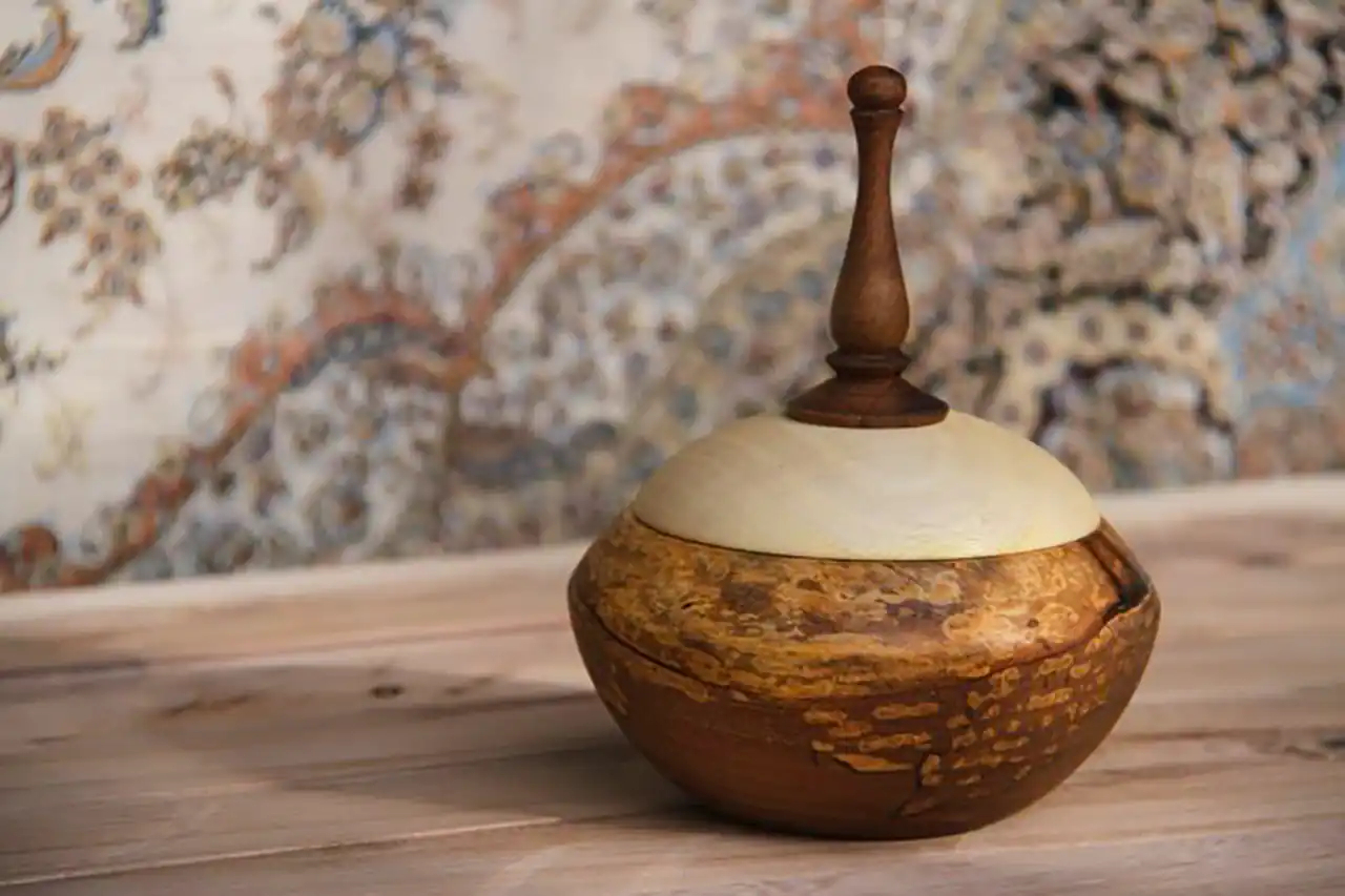 قندان چوبی مدرن