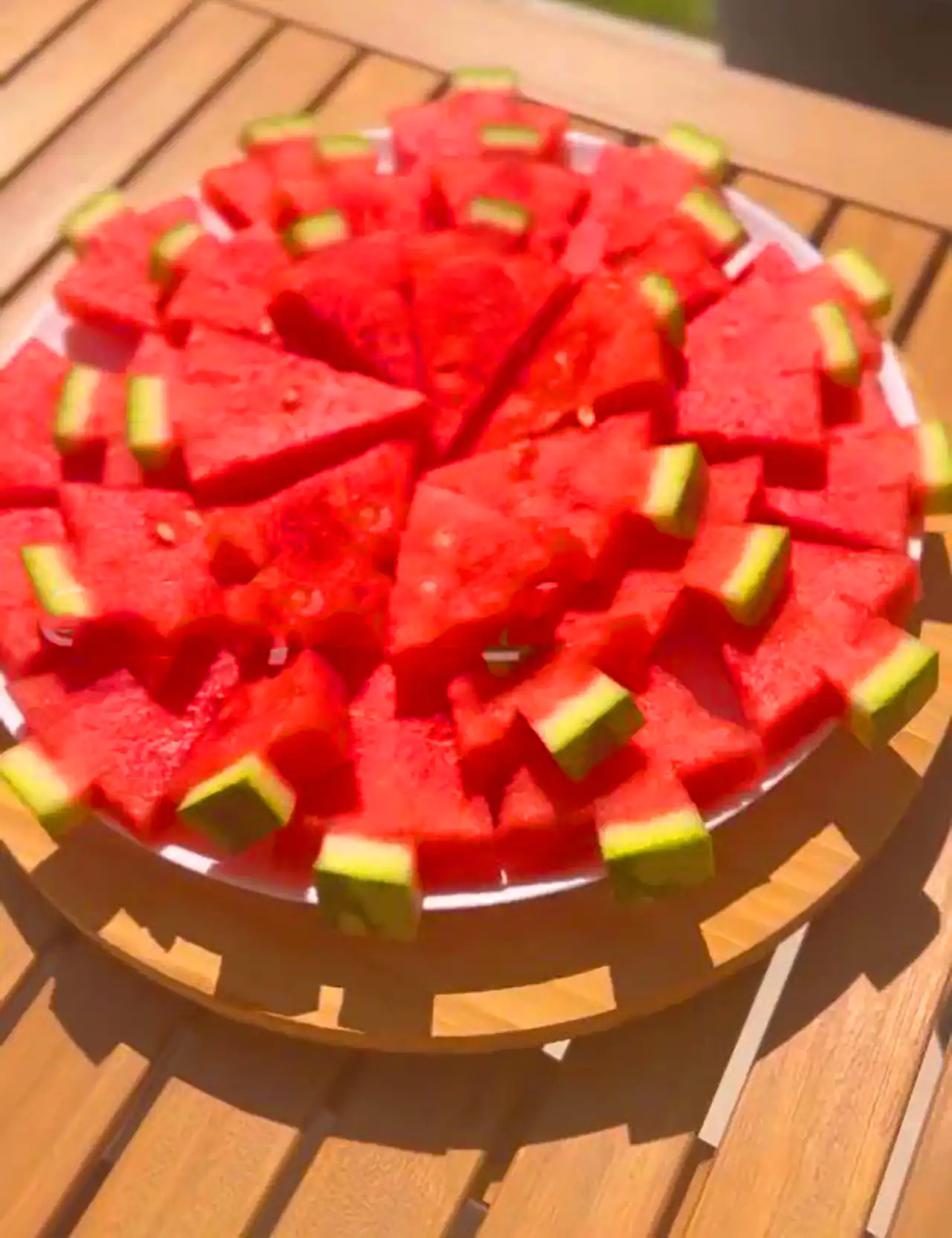 تزیین هندوانه برای یلدا