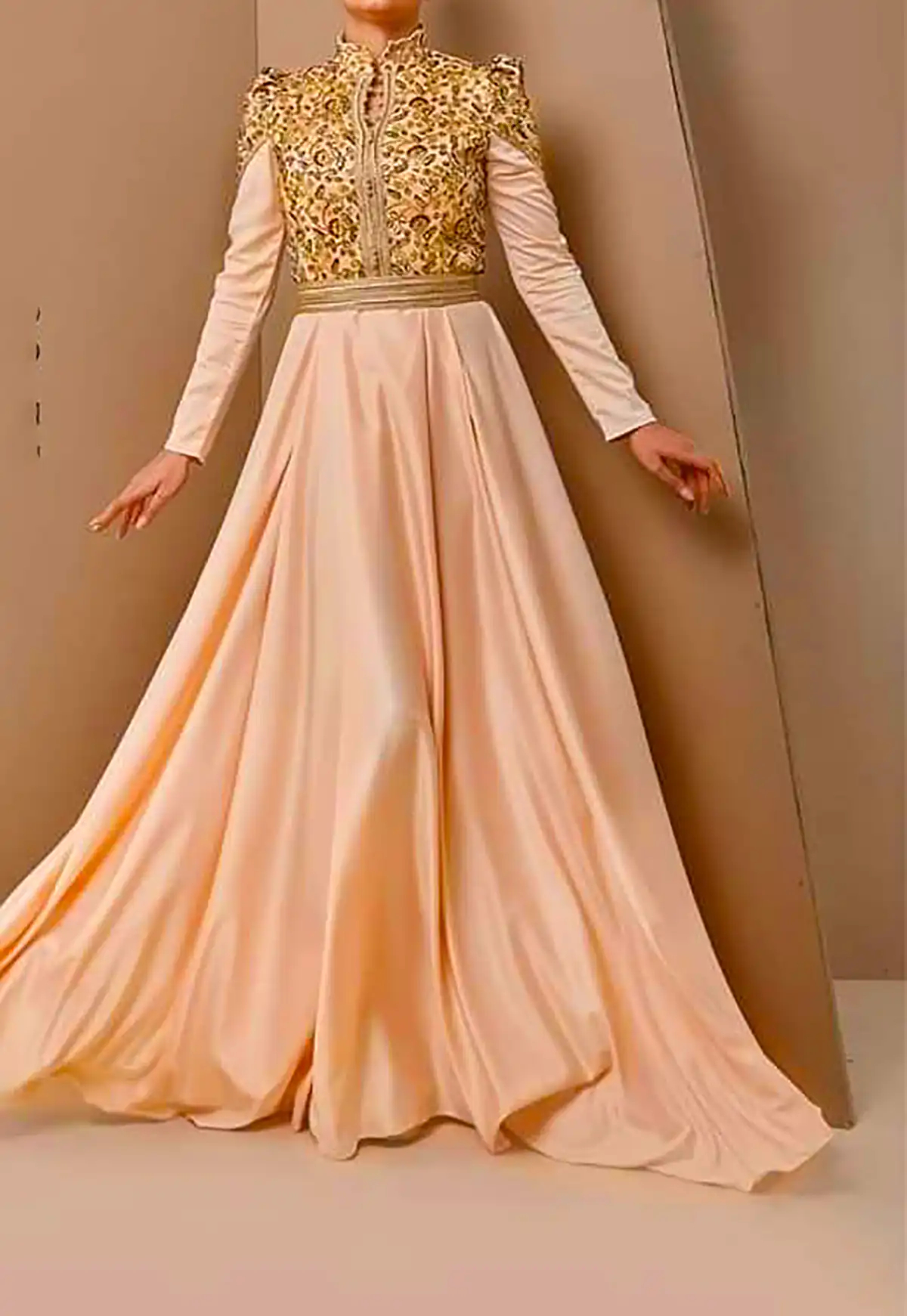 پیراهن مجلسی زردوزی