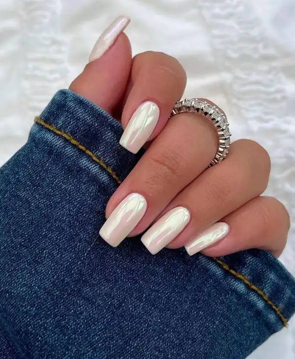 طرح‌های براق ناخن