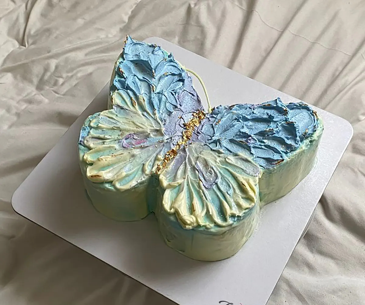 کیک پروانه ای بنفش کیک پروانه ای قرمز کیک پروانه ای رنگارنگ کیک تولد پروانه ای دخترانه کیک پروانه ای آبی